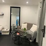 Maison Complete Proche Circuit Centre 8 A 10 Personnes 4 2 Salle De Bain Villa