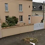 Maison Complete Proche Circuit Centre 8 A 10 Personnes 4 2 Salle De Bain Villa Le Mans