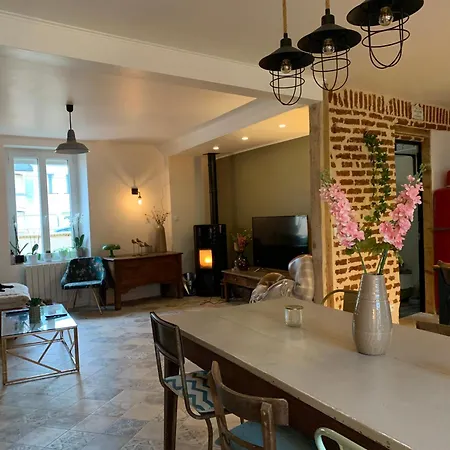 Maison Complete Proche Circuit 24H Centre Ville 10 A 12 Personnes 5 Chambres 3 Salles De Bain * Le Mans