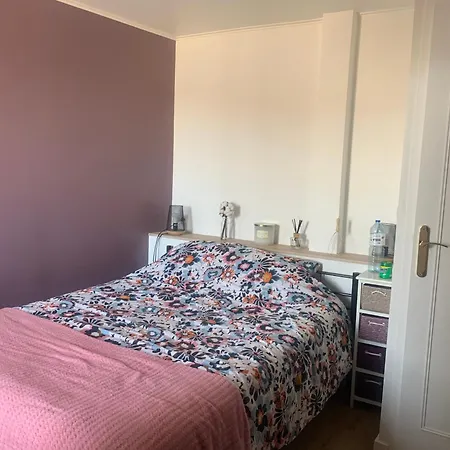 Willa Maison Complete Proche Circuit 24H Centre Ville 10 A 12 Personnes 5 Chambres 3 Salles De Bain