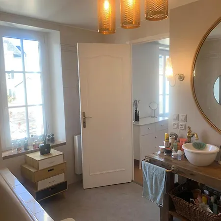 Willa Maison Complete Proche Circuit 24H Centre Ville 10 A 12 Personnes 5 Chambres 3 Salles De Bain