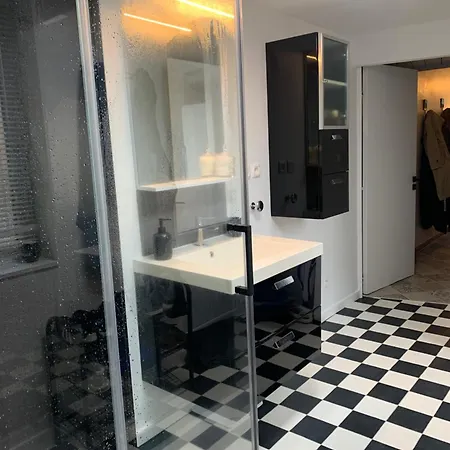 Maison Complete Proche Circuit Centre 8 A 10 Personnes 4 2 Salle De Bain Villa