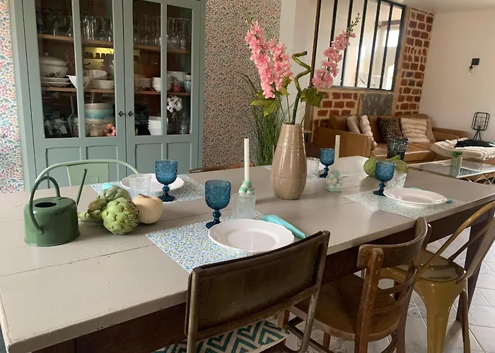 Villa Maison Complete Proche Circuit Centre 8 A 10 Personnes 4 2 Salle De Bain