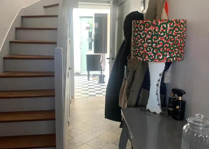 Maison Complete Proche Circuit Centre 8 A 10 Personnes 4 2 Salle De Bain * Le Mans