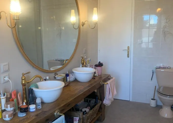 Maison Complete Proche Circuit Centre 8 A 10 Personnes 4 2 Salle De Bain