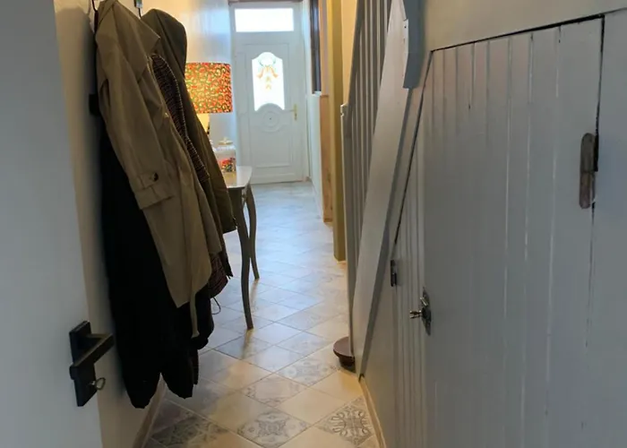 Villa Maison Complete Proche Circuit Centre 8 A 10 Personnes 4 2 Salle De Bain